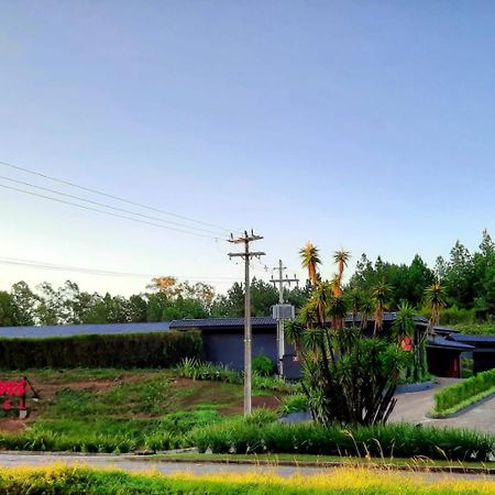 Luv Gardens Motel - Adults Only Caxias do Sul Exterior foto